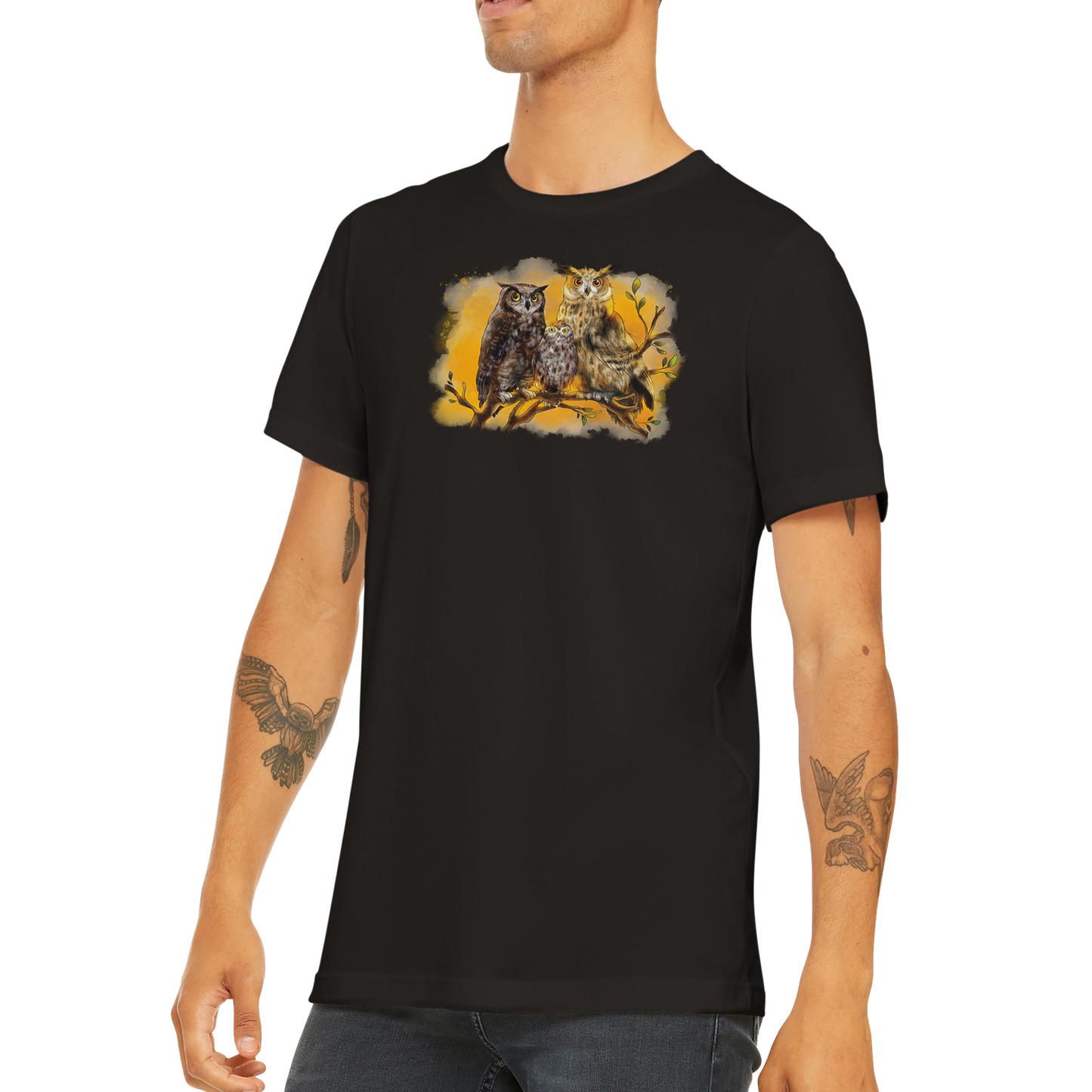 Premium T-Shirt "Uhu, Fleckenuhu & Steinkauz"